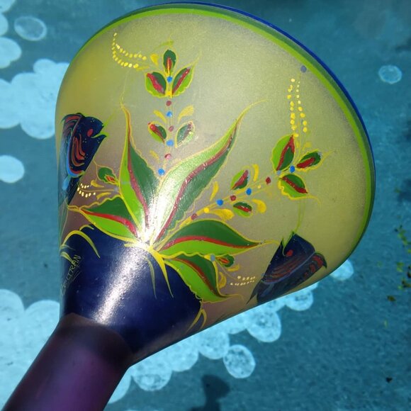 Tropical Vintage Blown Glass Martini Vase with Hand Painted Angel Fish Seascape - Picture 11 of 13